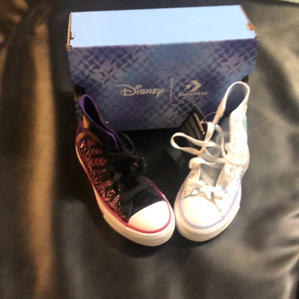 Frozen 2 Converse